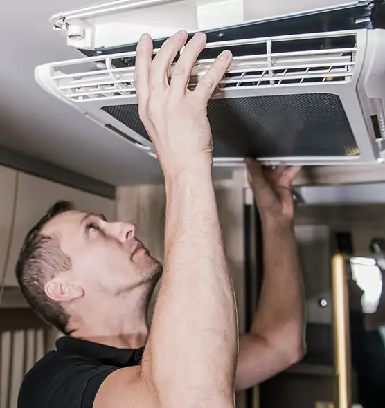  Professional Licensed And Insured Cleaners in Forest Lake, MN